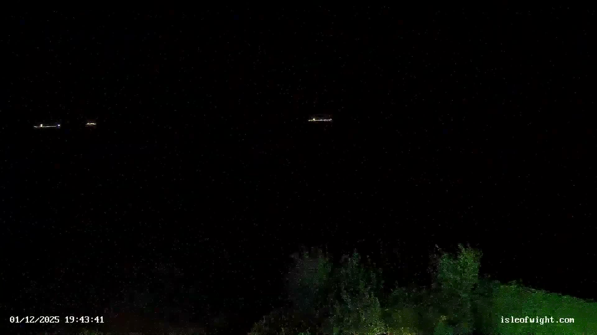 Isle of Wight Luccombe Coast Live Cam - Isle of Wight, South East, England, United Kingdom