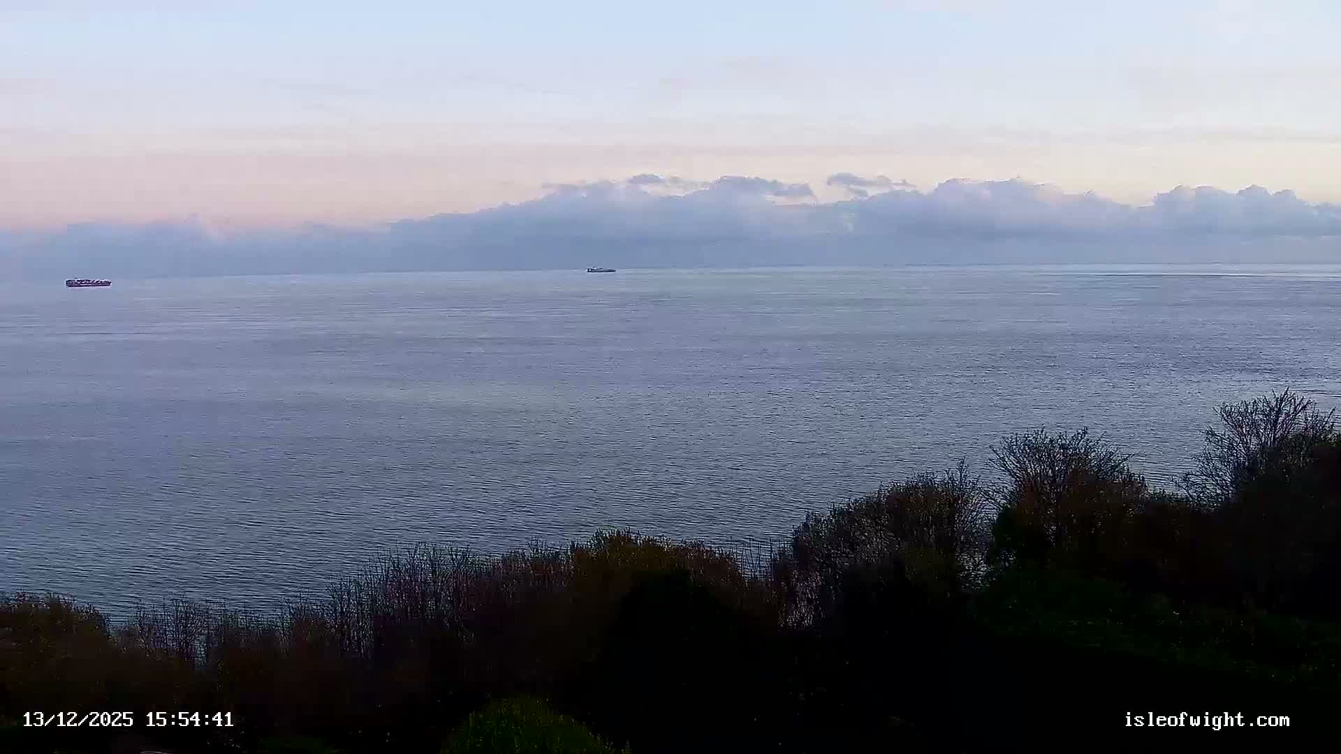 Isle of Wight Luccombe Coast Live Cam - Isle of Wight, South East, England, United Kingdom