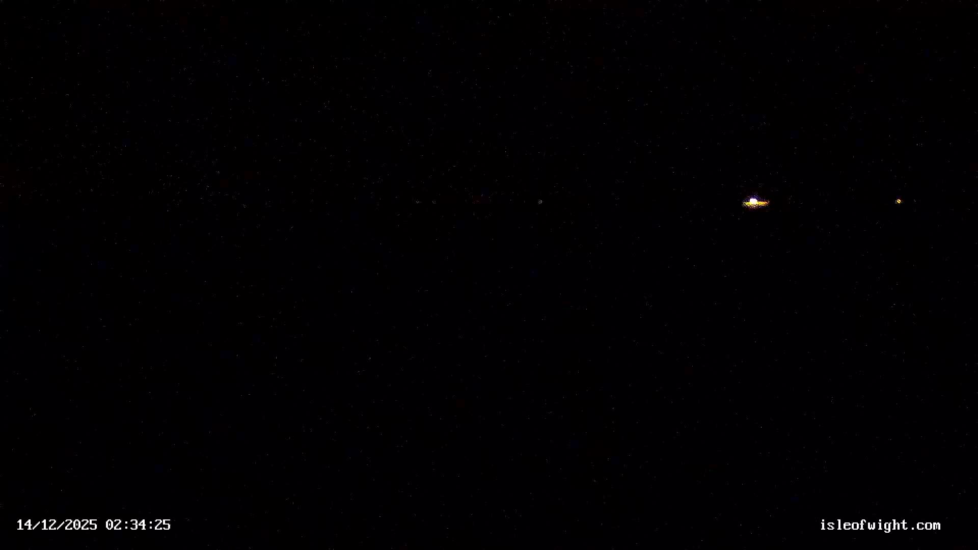 Isle of Wight Luccombe Coast Live Cam - Isle of Wight, South East, England, United Kingdom