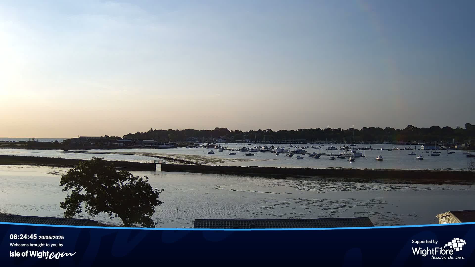 Bembridge Harbour Live Cam -  Isle of Wight, South East, England, United Kingdom