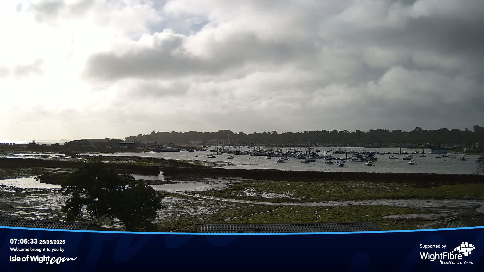 Bembridge Harbour Live Cam -  Isle of Wight, South East, England, United Kingdom