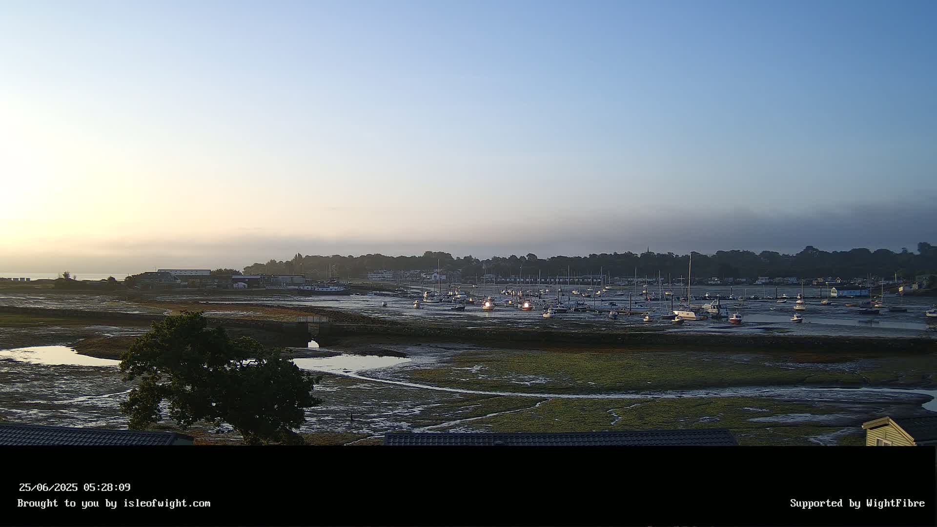 Bembridge Harbour Live Cam -  Isle of Wight, South East, England, United Kingdom