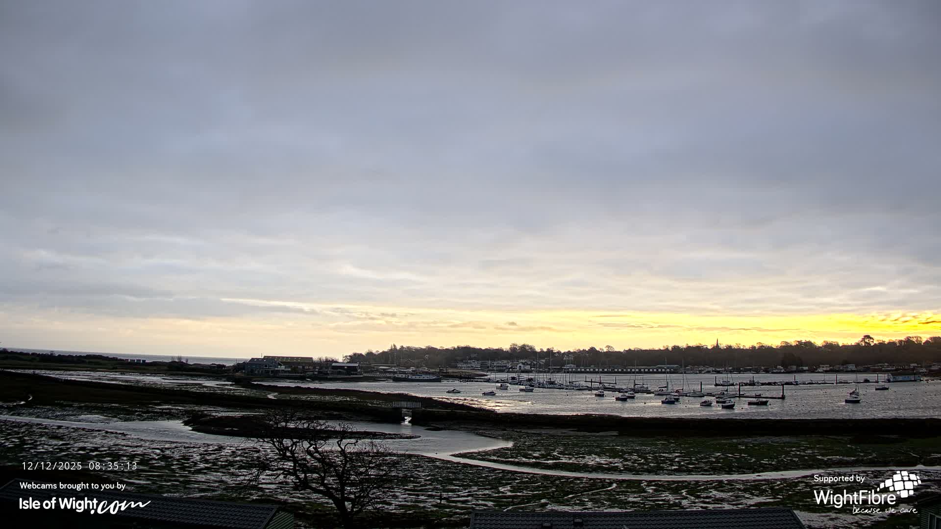 Bembridge Harbour Live Cam -  Isle of Wight, South East, England, United Kingdom