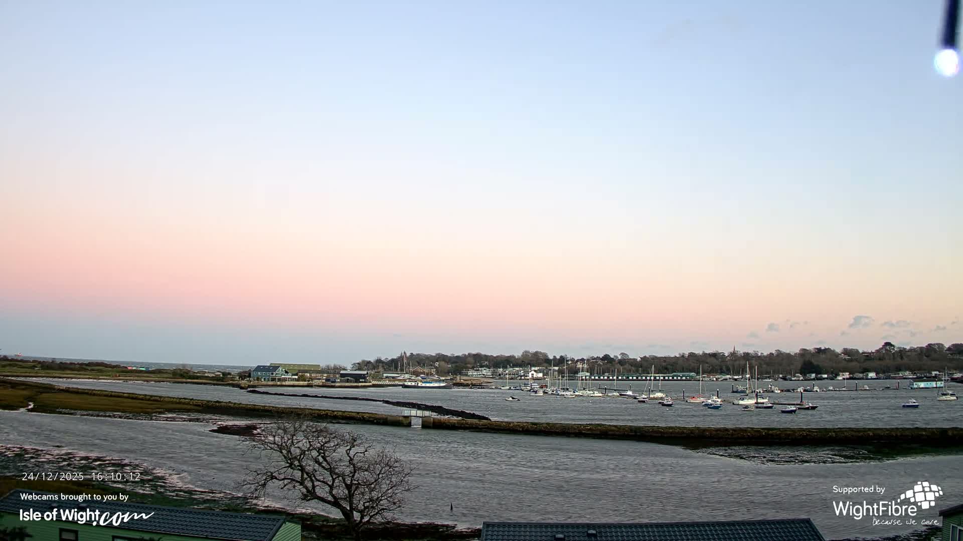 Bembridge Harbour Live Cam -  Isle of Wight, South East, England, United Kingdom