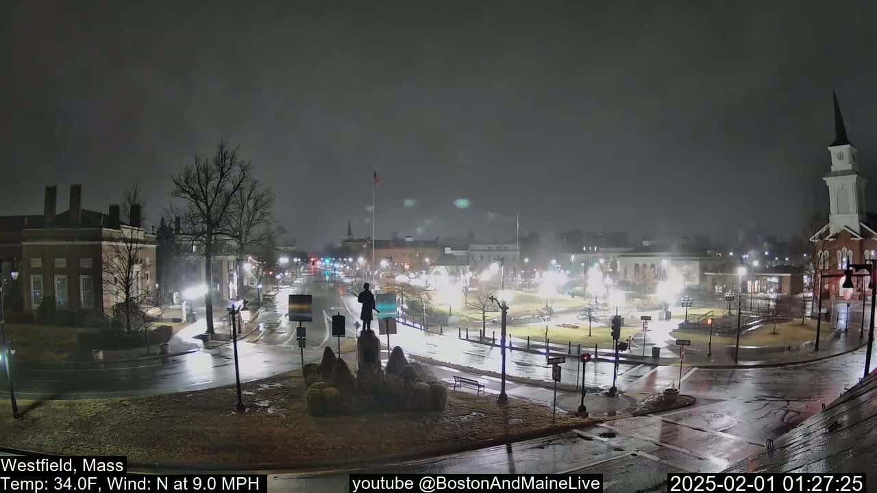Park Square Live  Cam - Westfield, Massachusetts USA