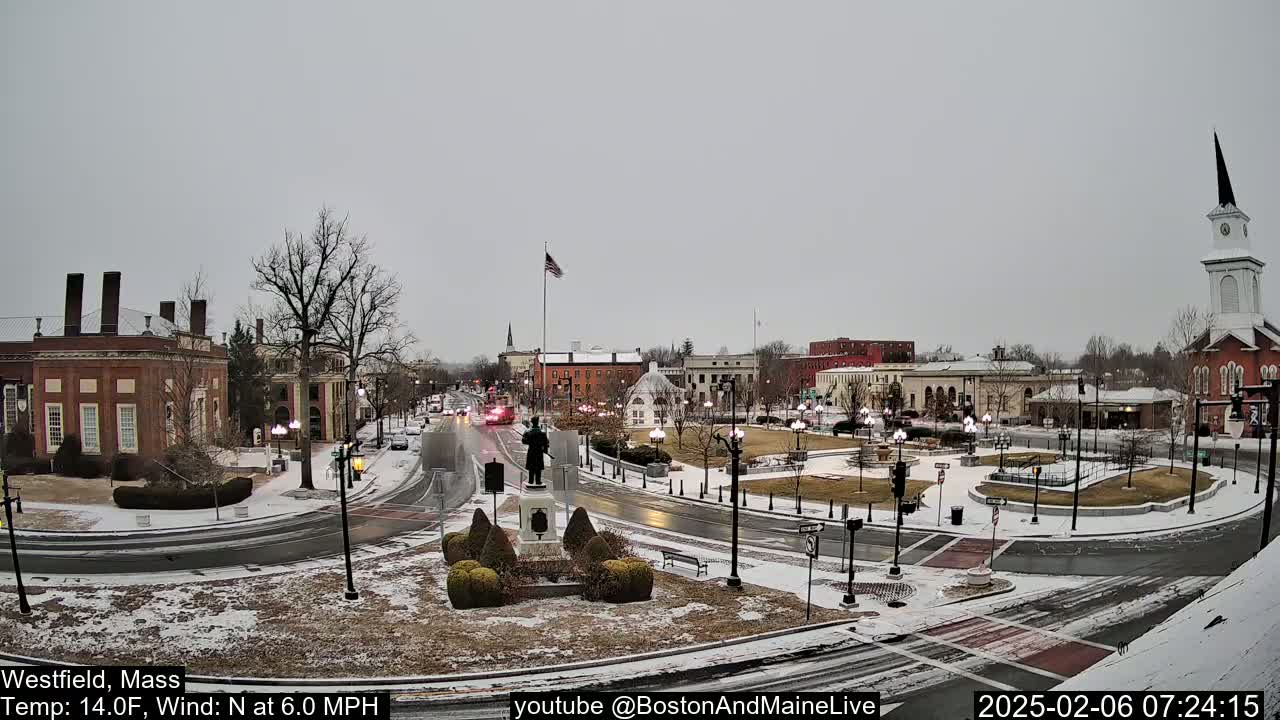 Park Square Live  Cam - Westfield, Massachusetts USA