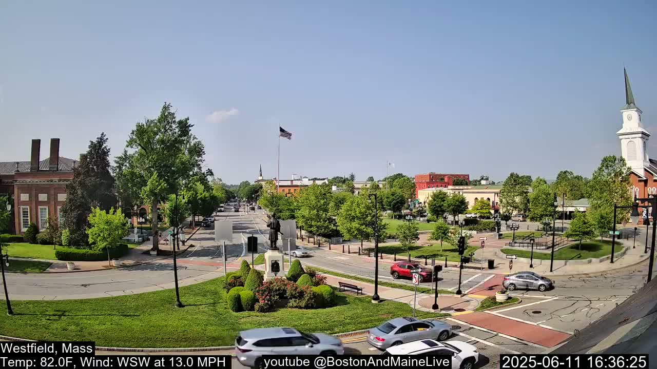 Park Square Live  Cam - Westfield, Massachusetts USA