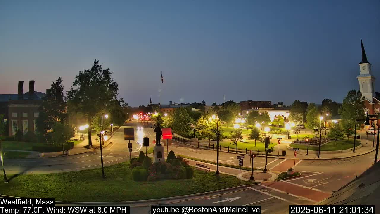 Park Square Live  Cam - Westfield, Massachusetts USA