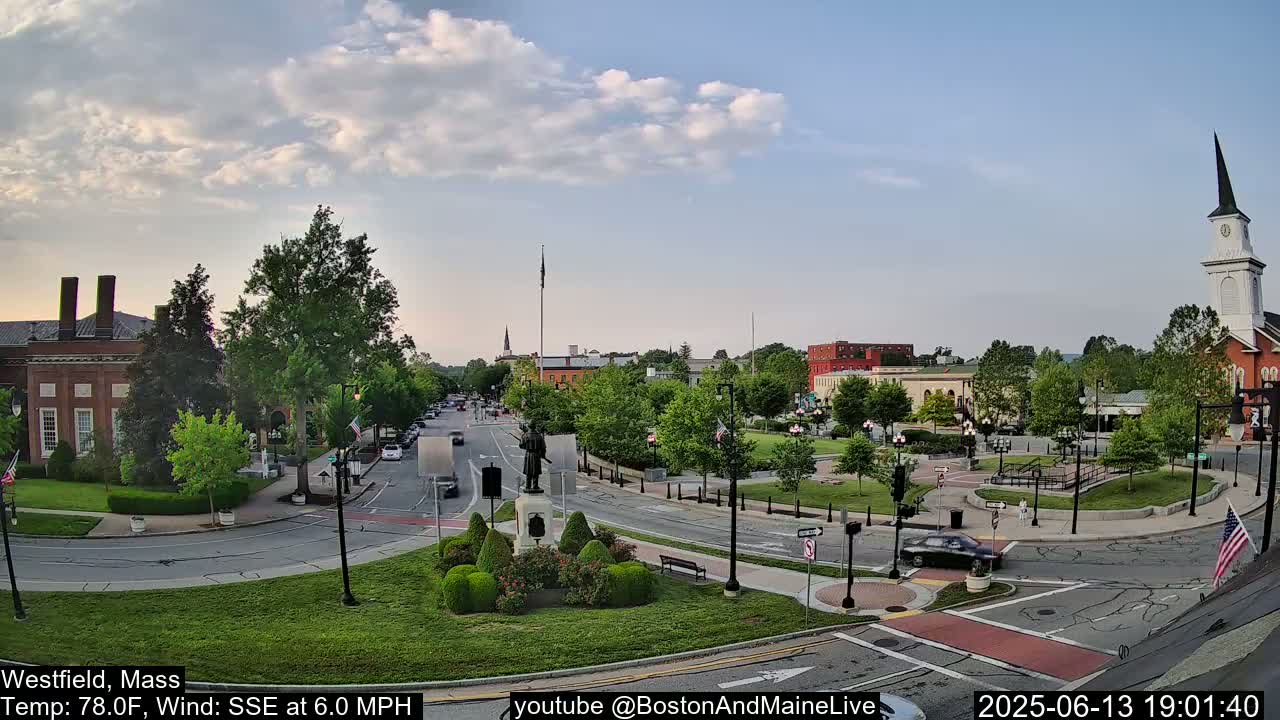 Park Square Live  Cam - Westfield, Massachusetts USA
