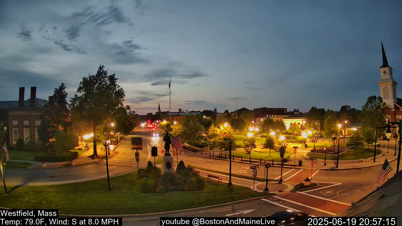 Park Square Live  Cam - Westfield, Massachusetts USA