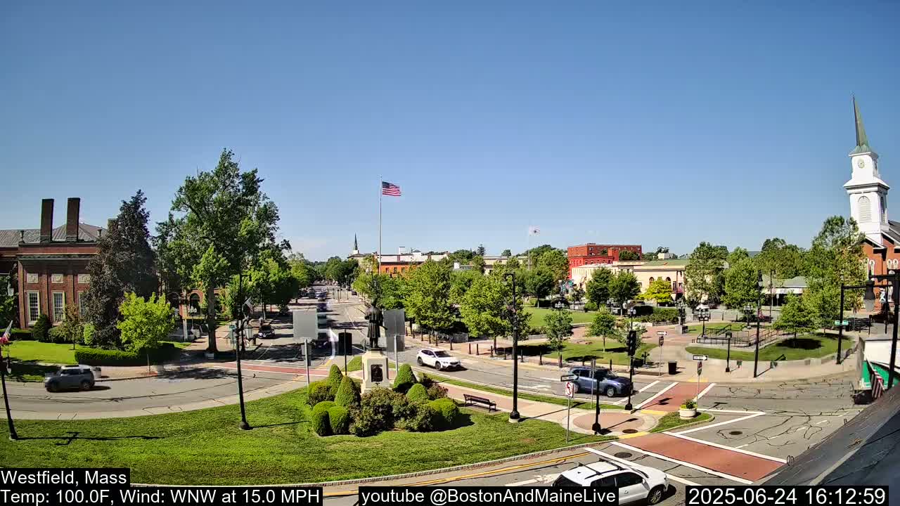 Park Square Live  Cam - Westfield, Massachusetts USA