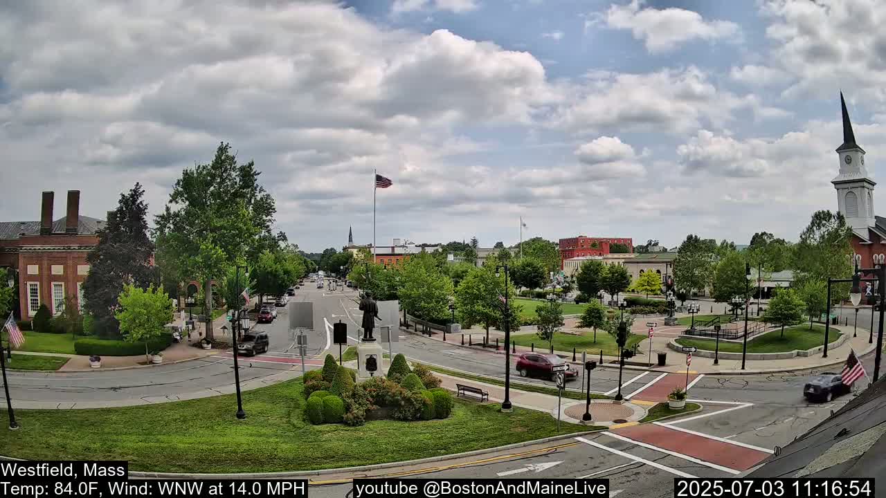 Park Square Live  Cam - Westfield, Massachusetts USA