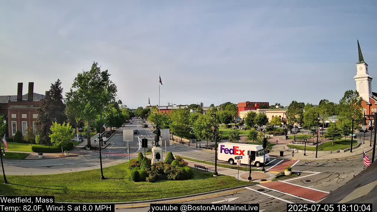 Park Square Live  Cam - Westfield, Massachusetts USA