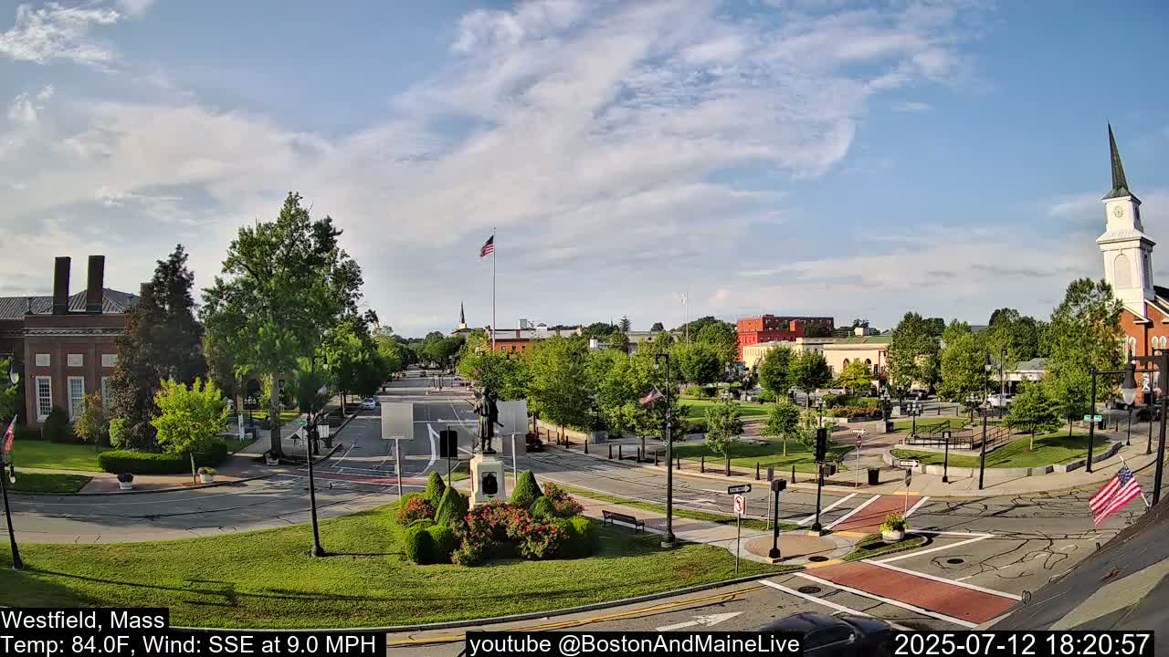 Park Square Live  Cam - Westfield, Massachusetts USA