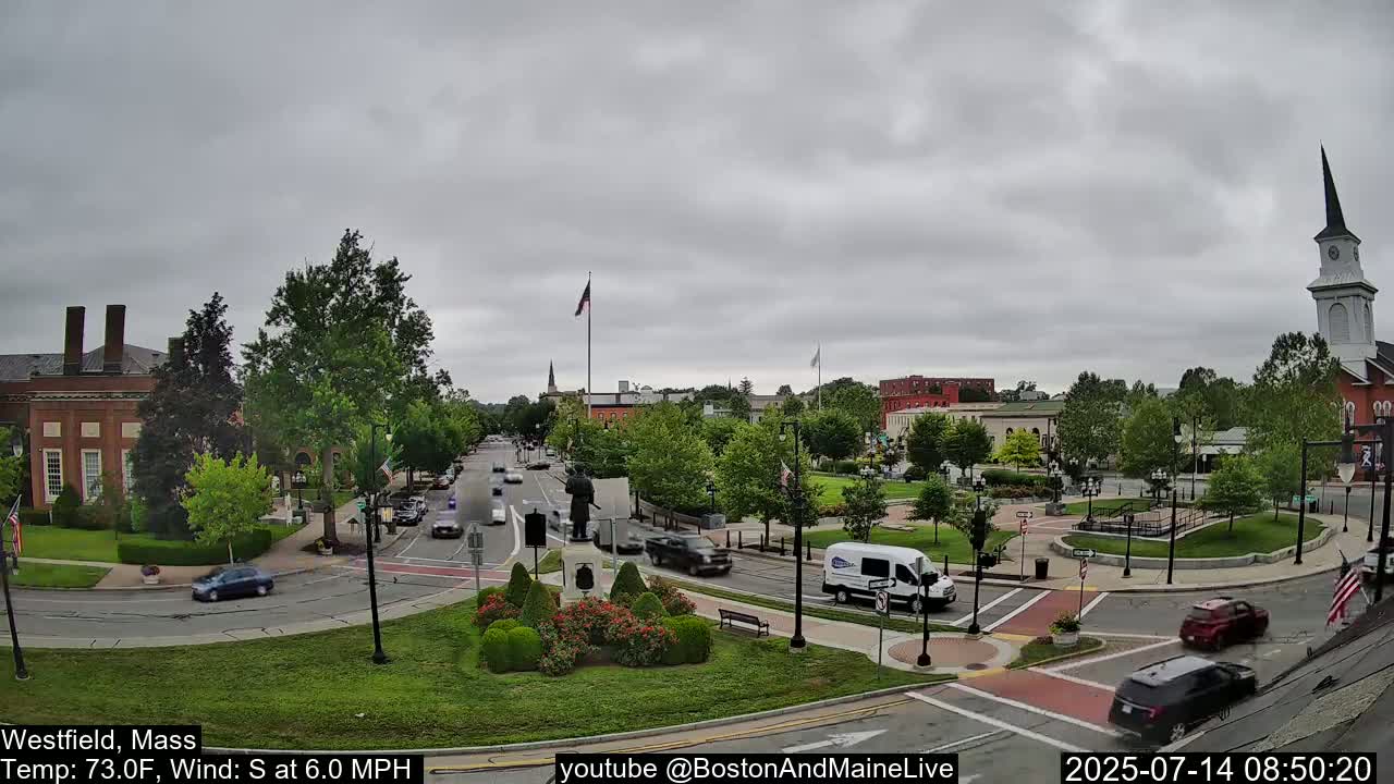 Park Square Live  Cam - Westfield, Massachusetts USA