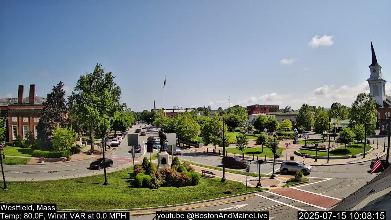 Park Square Live  Cam - Westfield, Massachusetts USA