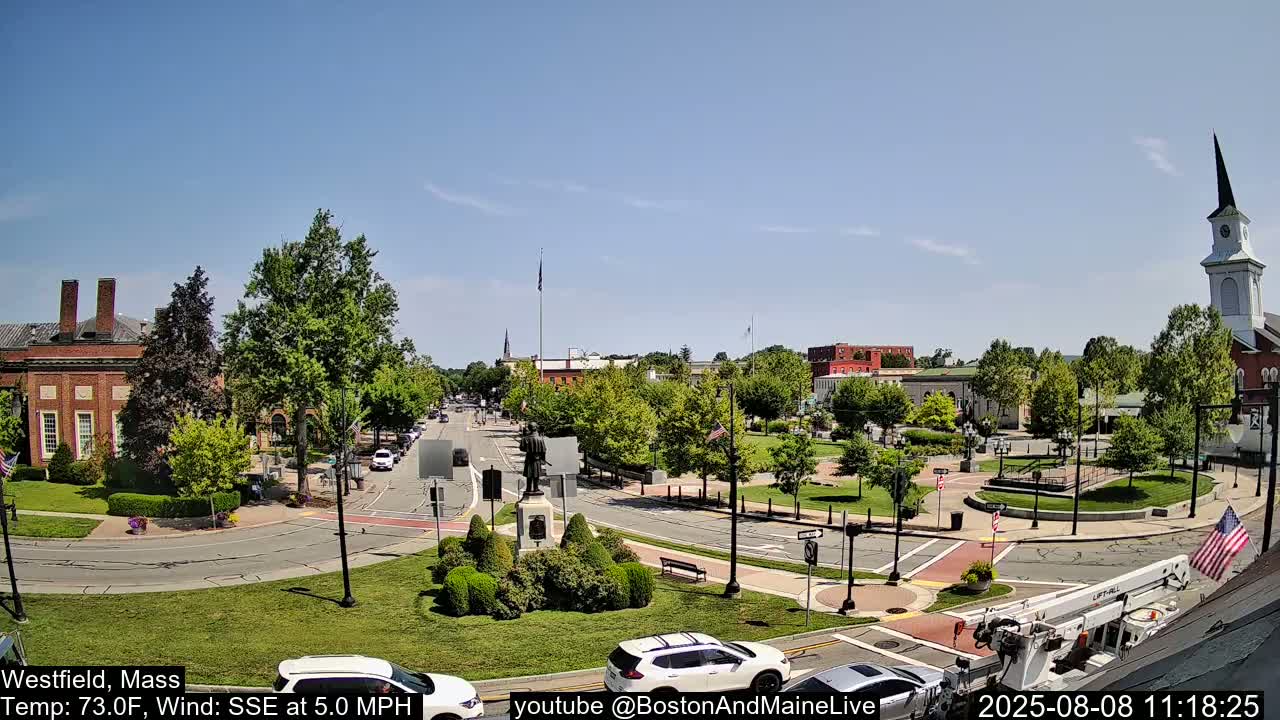 Park Square Live  Cam - Westfield, Massachusetts USA
