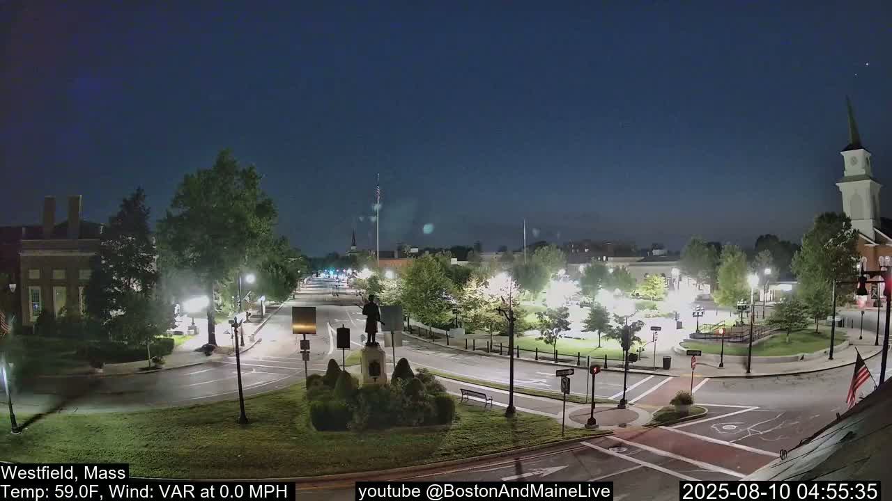 Park Square Live  Cam - Westfield, Massachusetts USA