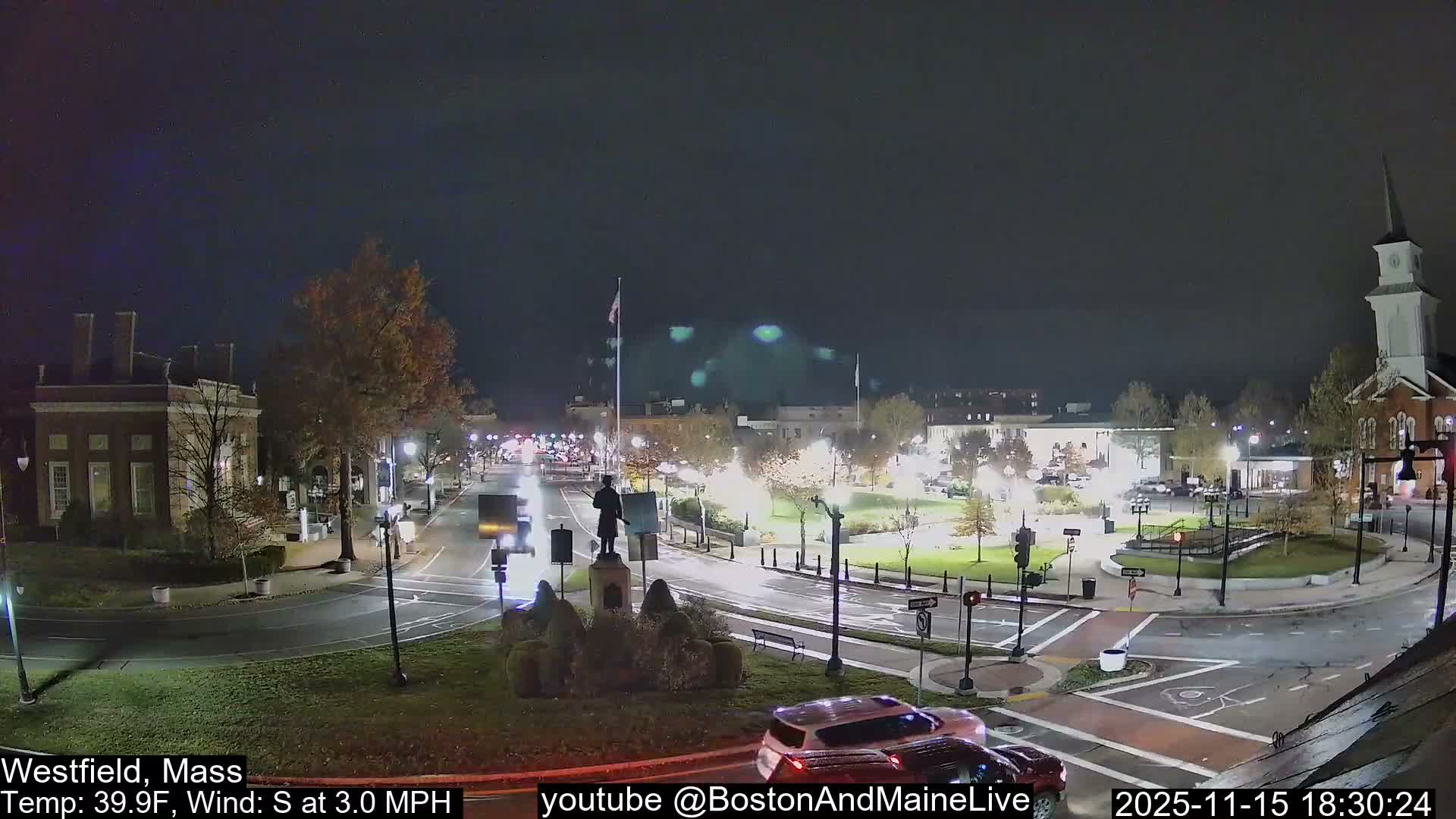 Westfield, Park Square Live  Cam - Westfield, Massachusetts USA