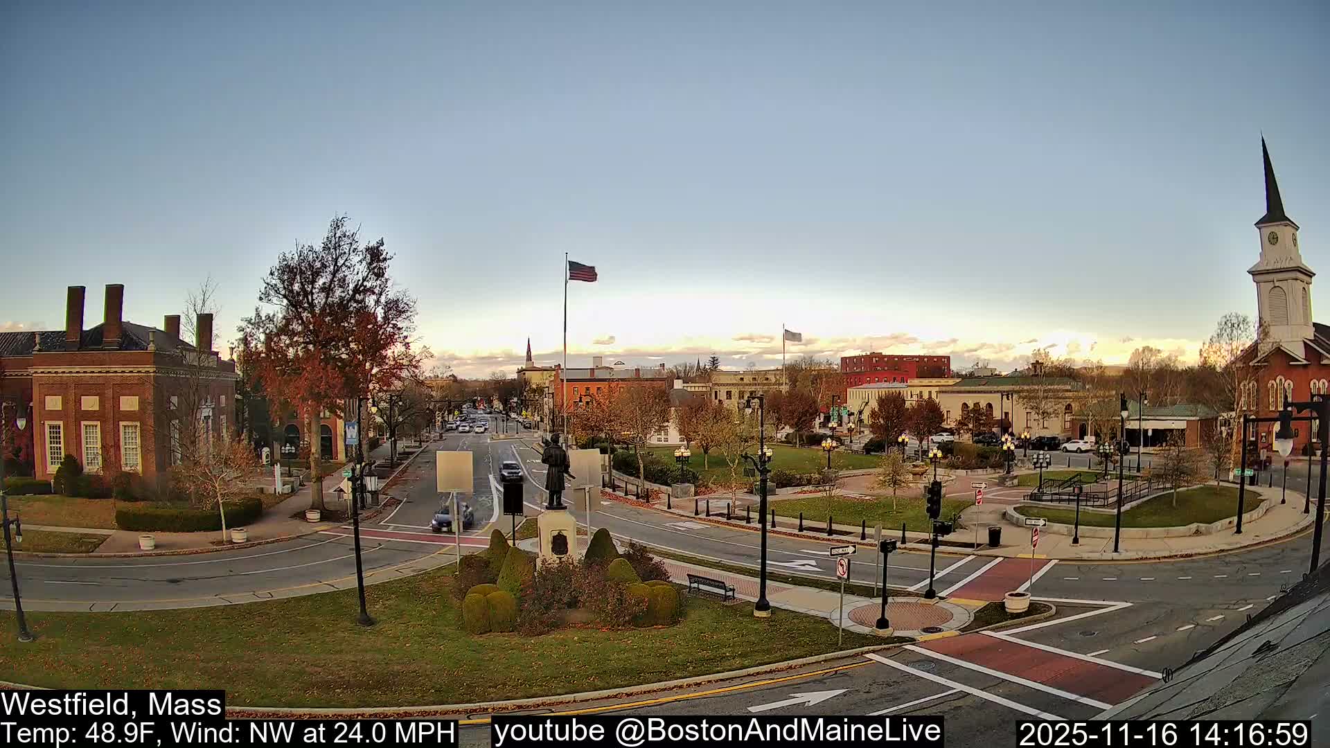 Westfield, Park Square Live  Cam - Westfield, Massachusetts USA