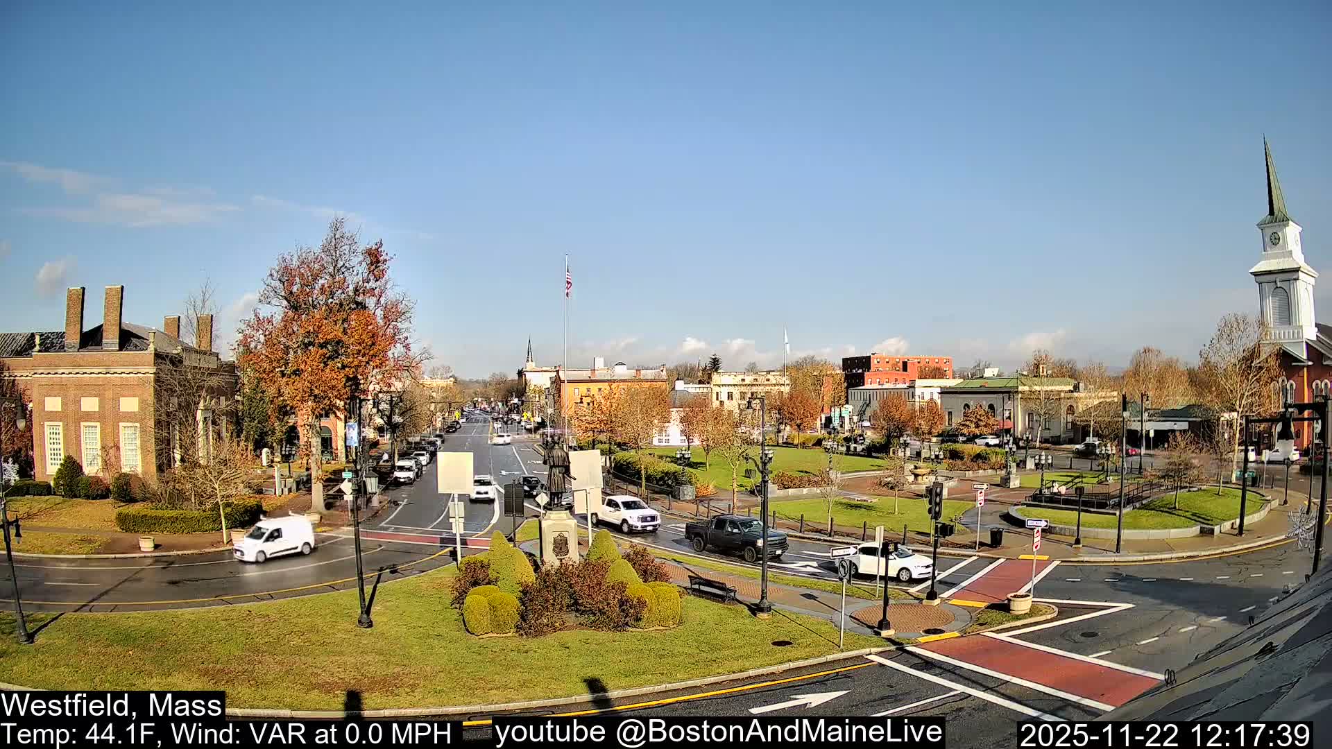 Westfield, Park Square Live  Cam - Westfield, Massachusetts USA