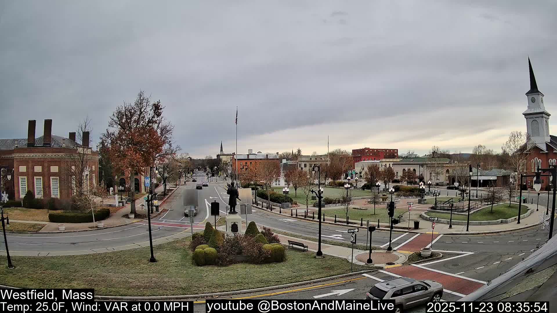 Westfield, Park Square Live  Cam - Westfield, Massachusetts USA