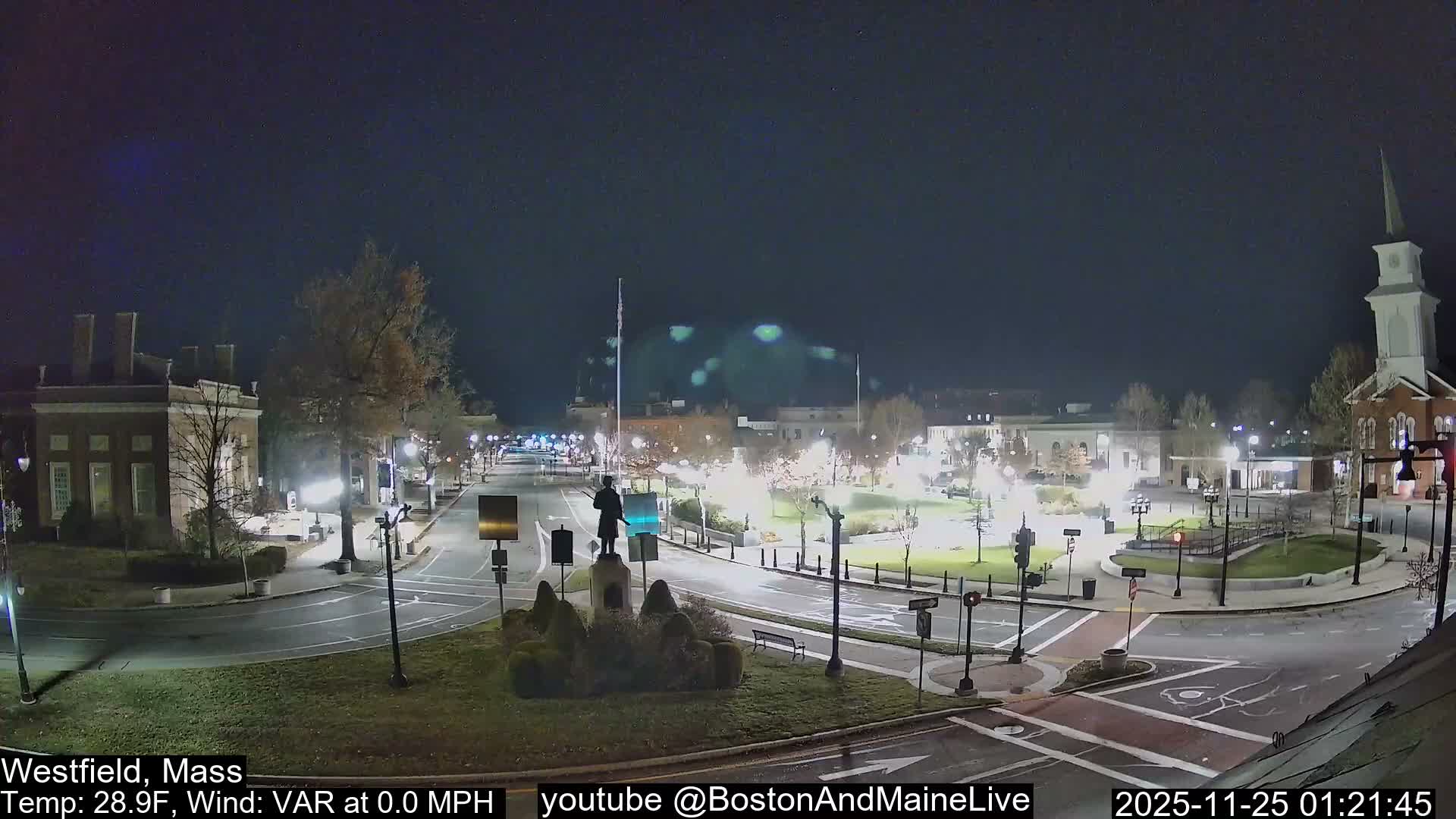 Westfield, Park Square Live  Cam - Westfield, Massachusetts USA