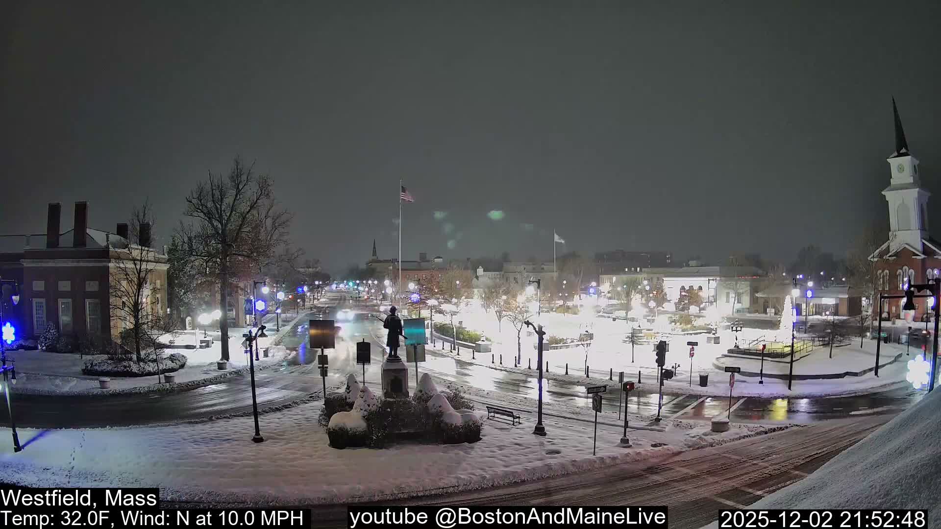 Westfield, Park Square Live  Cam - Westfield, Massachusetts USA