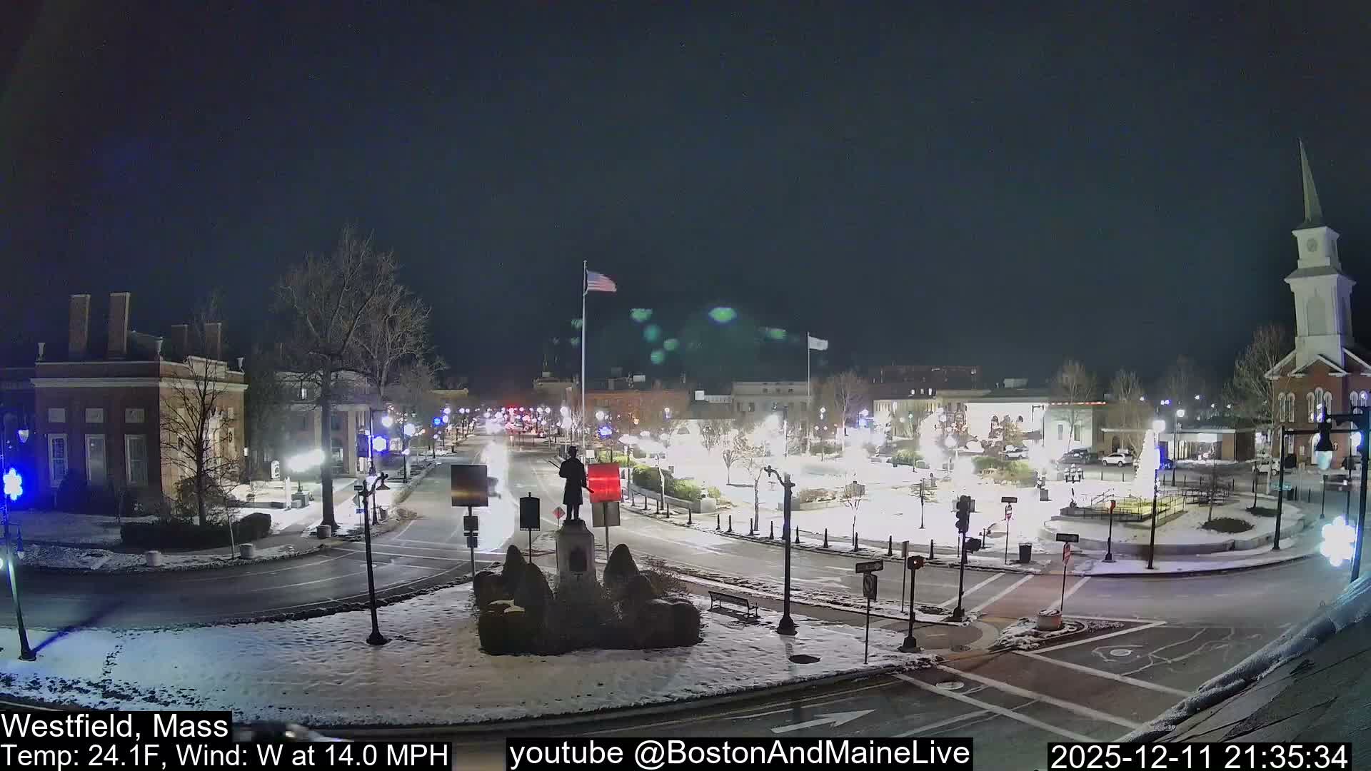 Westfield, Park Square Live  Cam - Westfield, Massachusetts USA