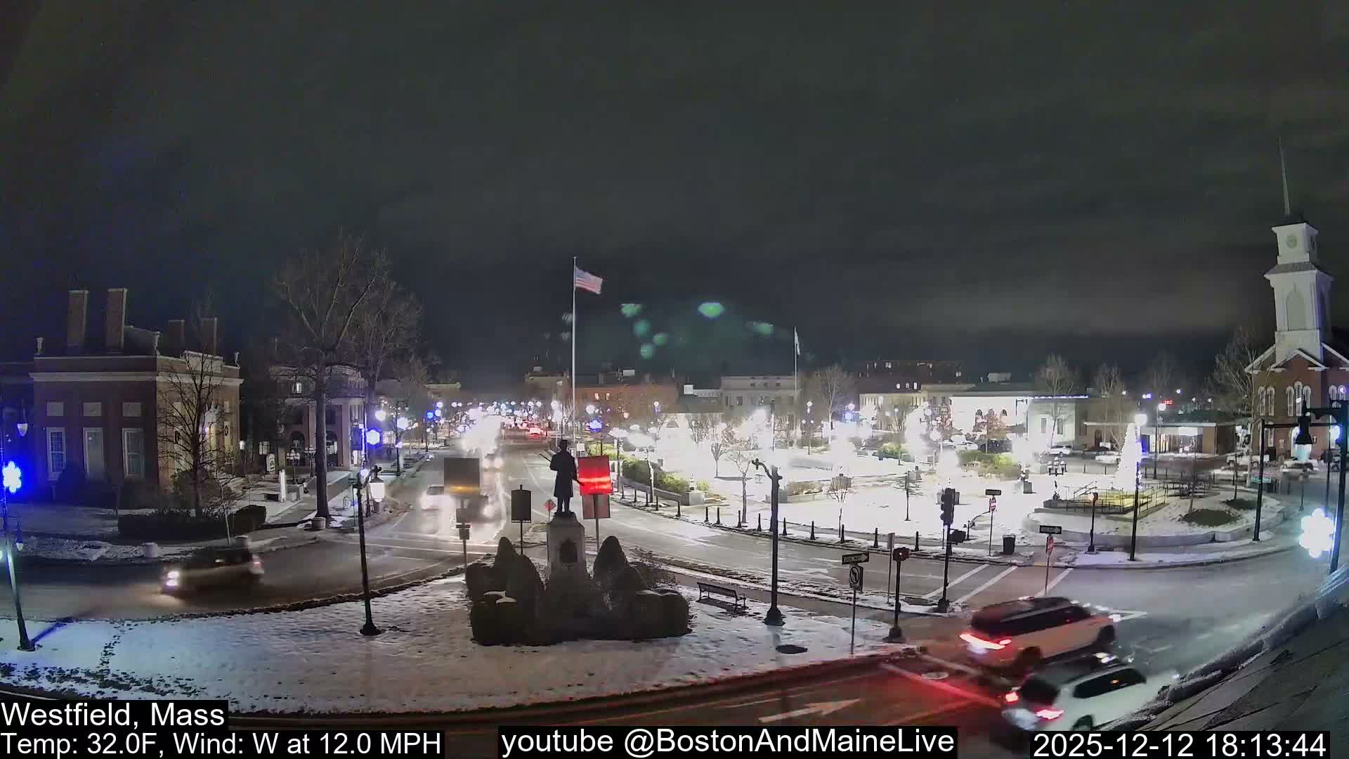 Westfield, Park Square Live  Cam - Westfield, Massachusetts USA
