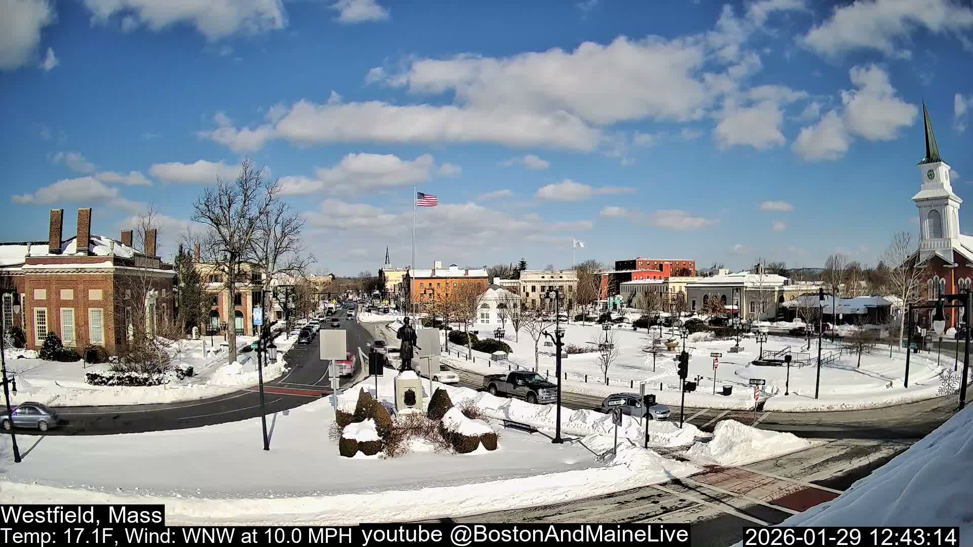 Westfield, Park Square Live  Cam - Westfield, Massachusetts USA