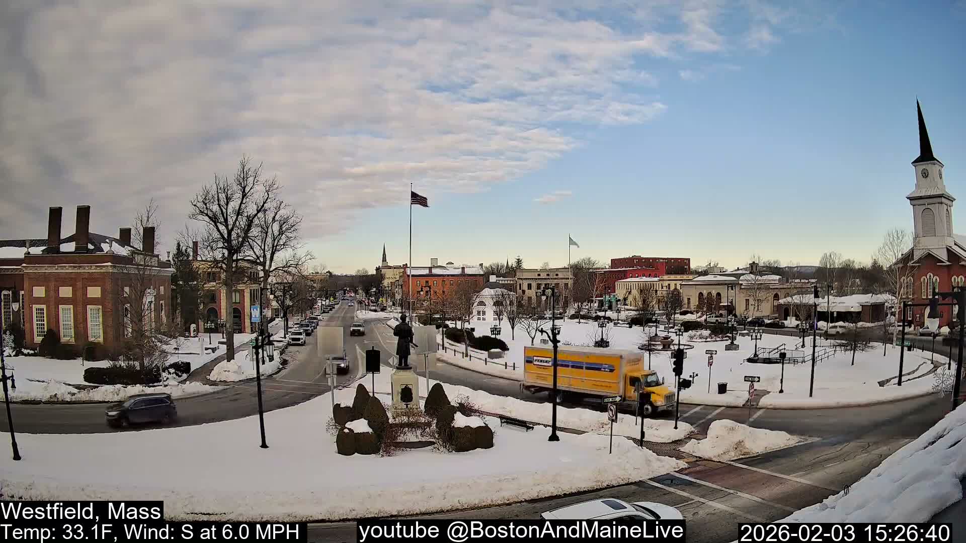 Westfield, Park Square Live  Cam - Westfield, Massachusetts USA