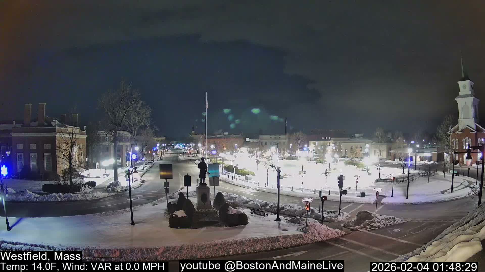 Westfield, Park Square Live  Cam - Westfield, Massachusetts USA
