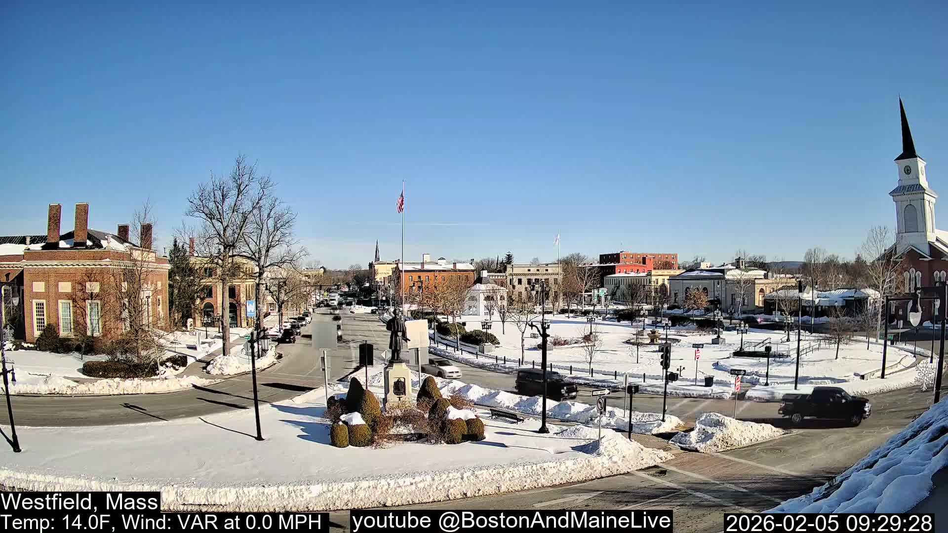 Westfield, Park Square Live  Cam - Westfield, Massachusetts USA