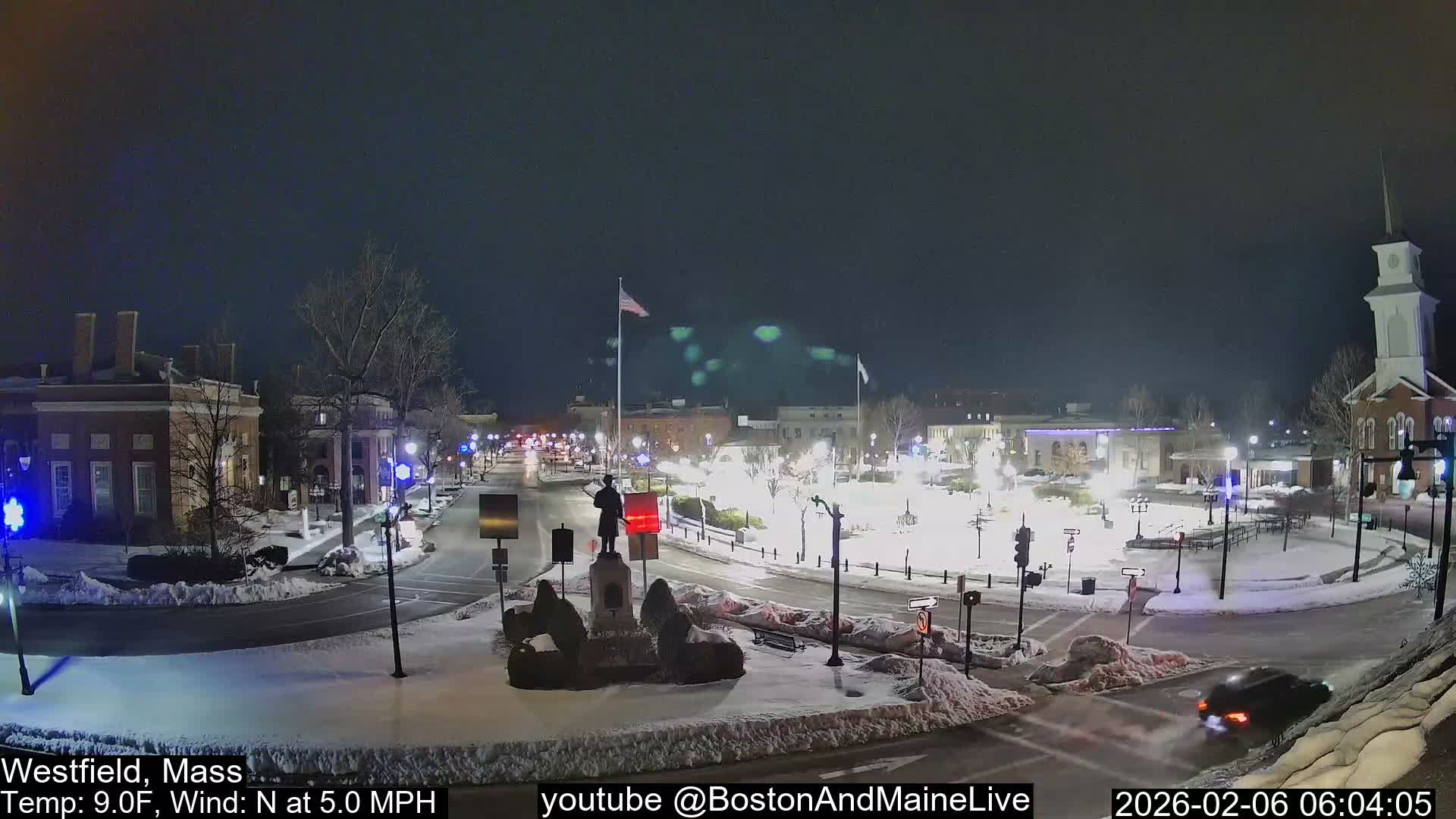 Westfield, Park Square Live  Cam - Westfield, Massachusetts USA