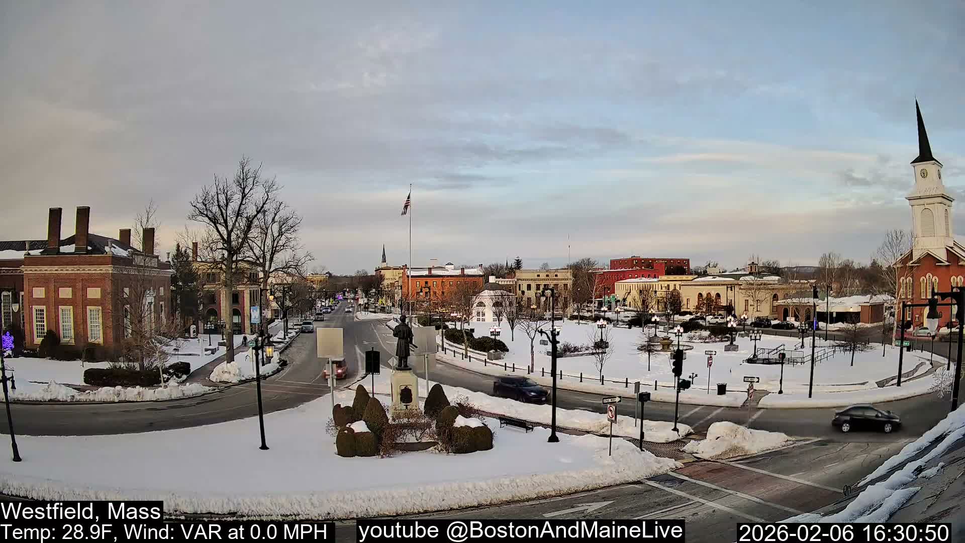 Westfield, Park Square Live  Cam - Westfield, Massachusetts USA