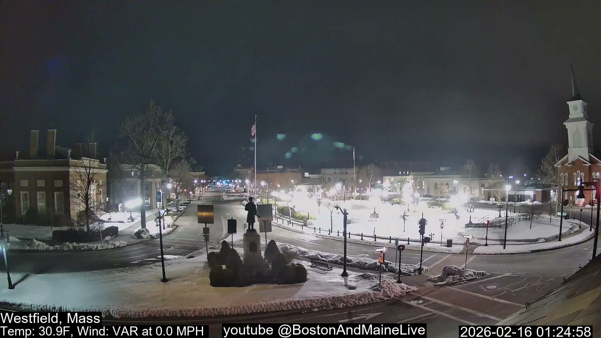 Westfield, Park Square Live  Cam - Westfield, Massachusetts USA