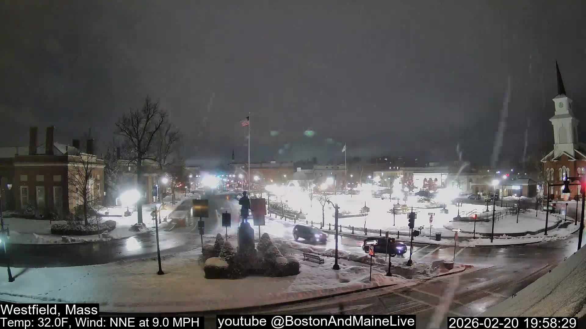 Westfield, Park Square Live  Cam - Westfield, Massachusetts USA