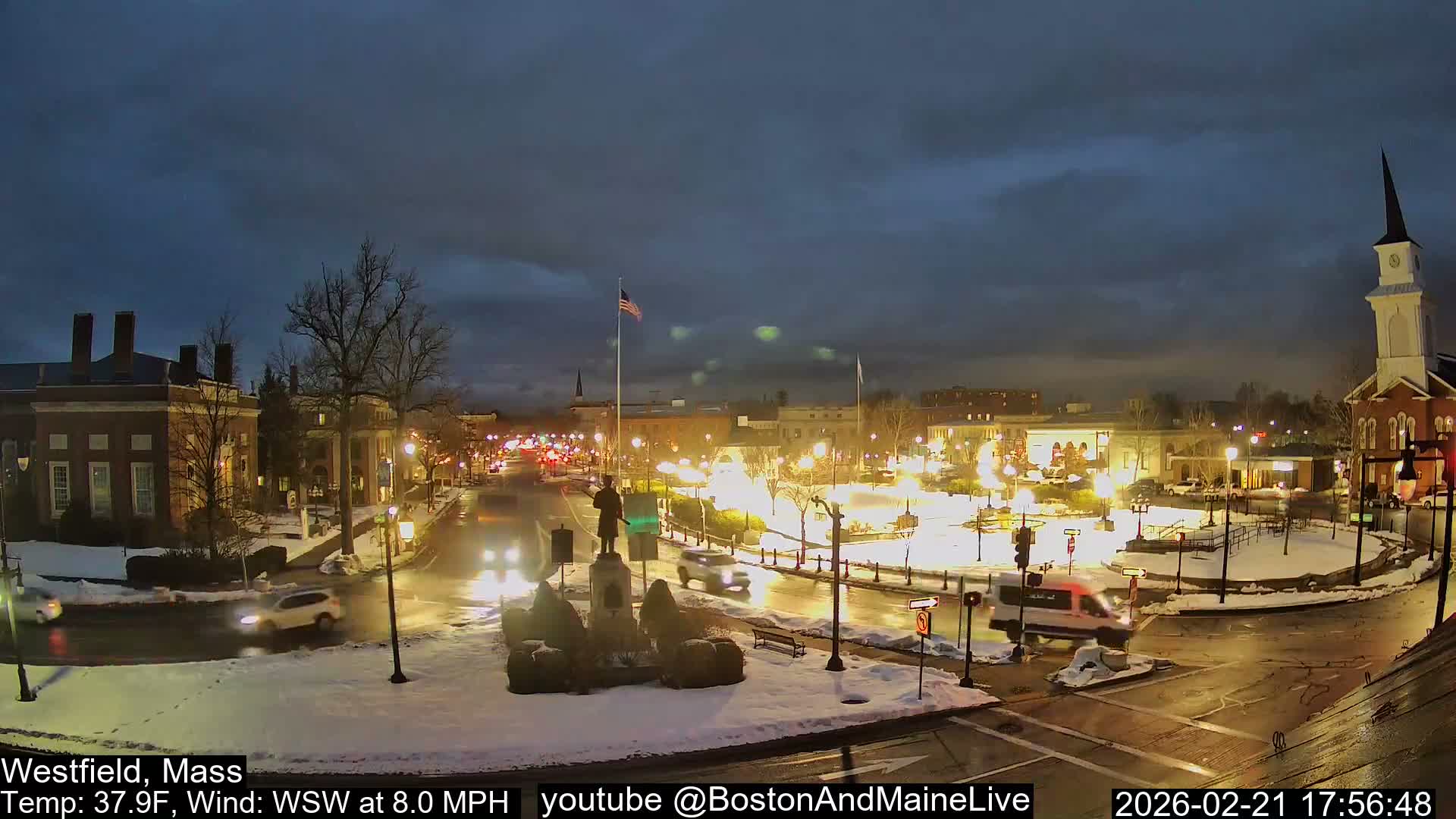 Westfield, Park Square Live  Cam - Westfield, Massachusetts USA
