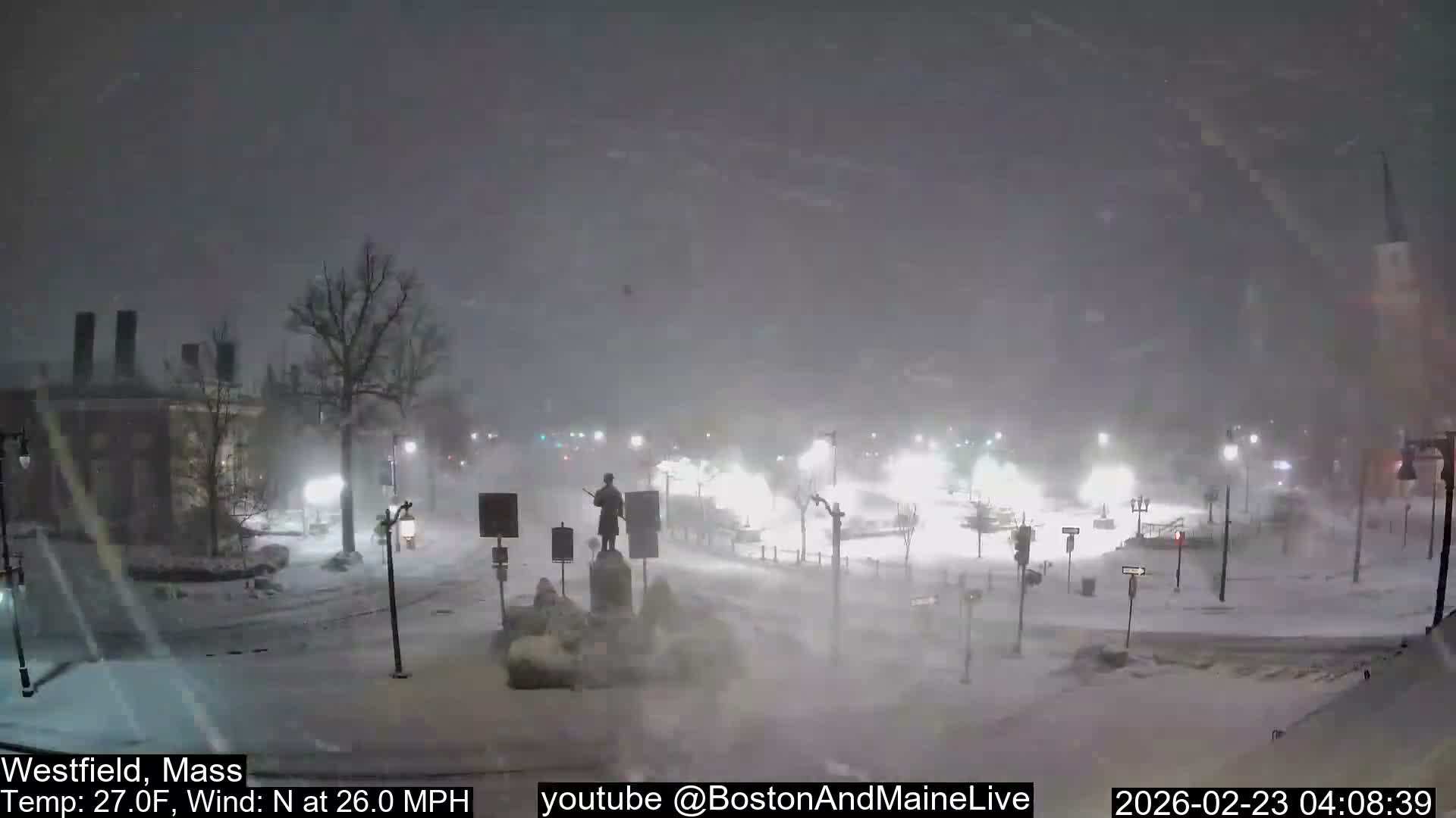 Westfield, Park Square Live  Cam - Westfield, Massachusetts USA