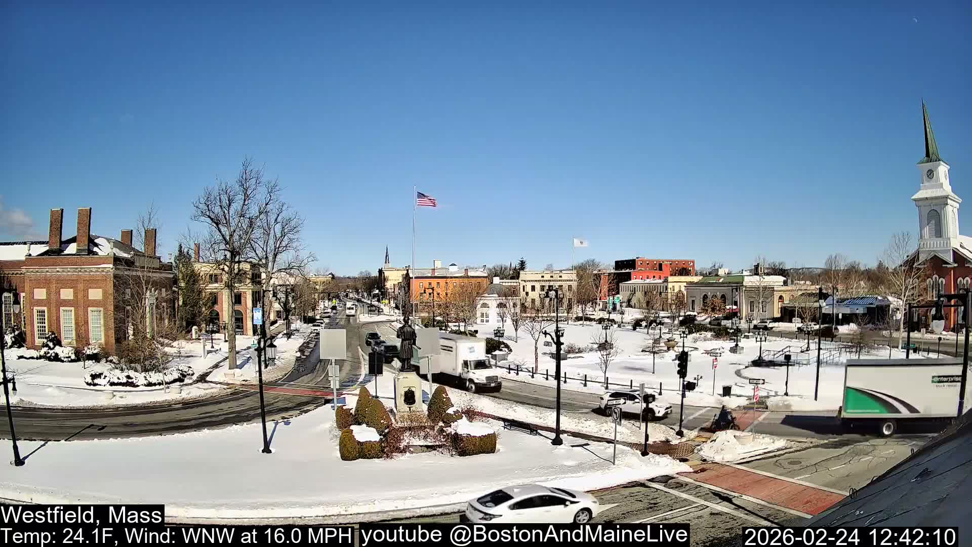 Westfield, Park Square Live  Cam - Westfield, Massachusetts USA