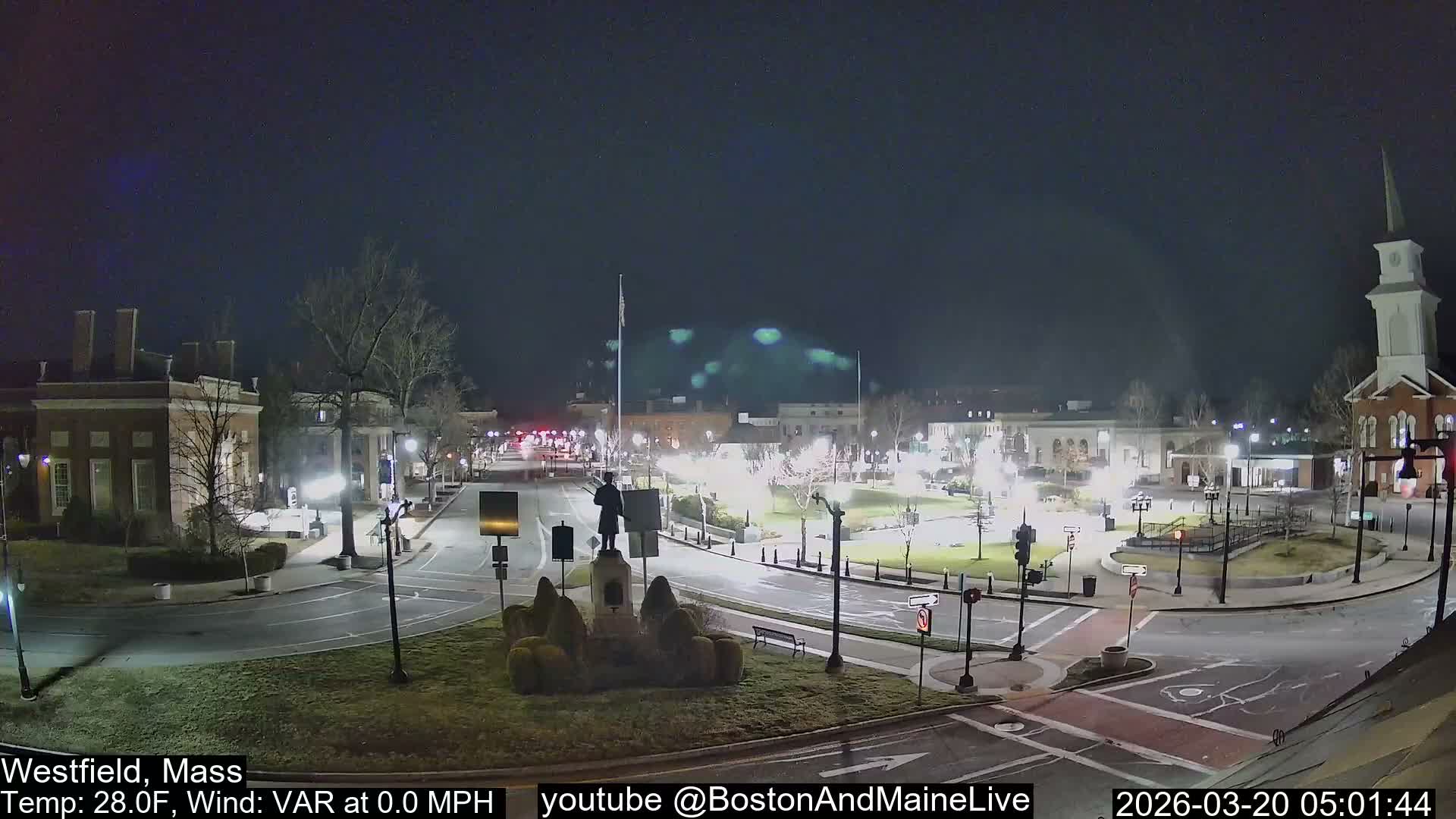 Westfield, Park Square Live  Cam - Westfield, Massachusetts USA