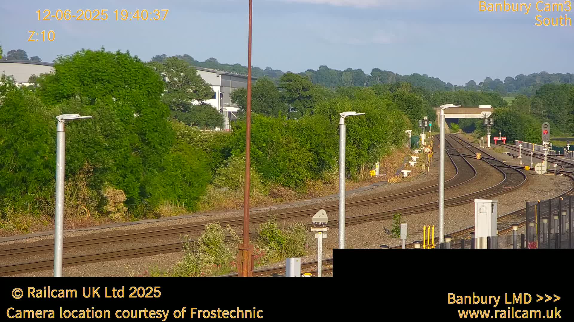 Banbury Train Station Live Cams- Banbury, Cherwell, Oxfordshire, South East, England, United Kingdom