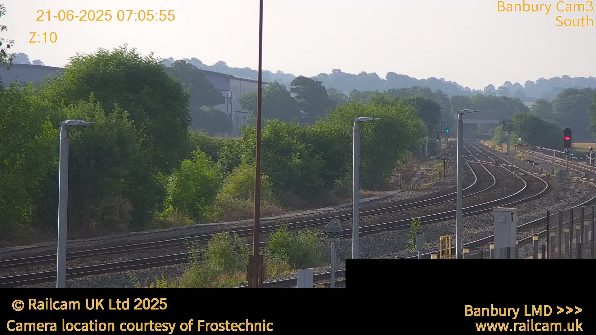 Banbury Train Station Live Cams- Banbury, Cherwell, Oxfordshire, South East, England, United Kingdom