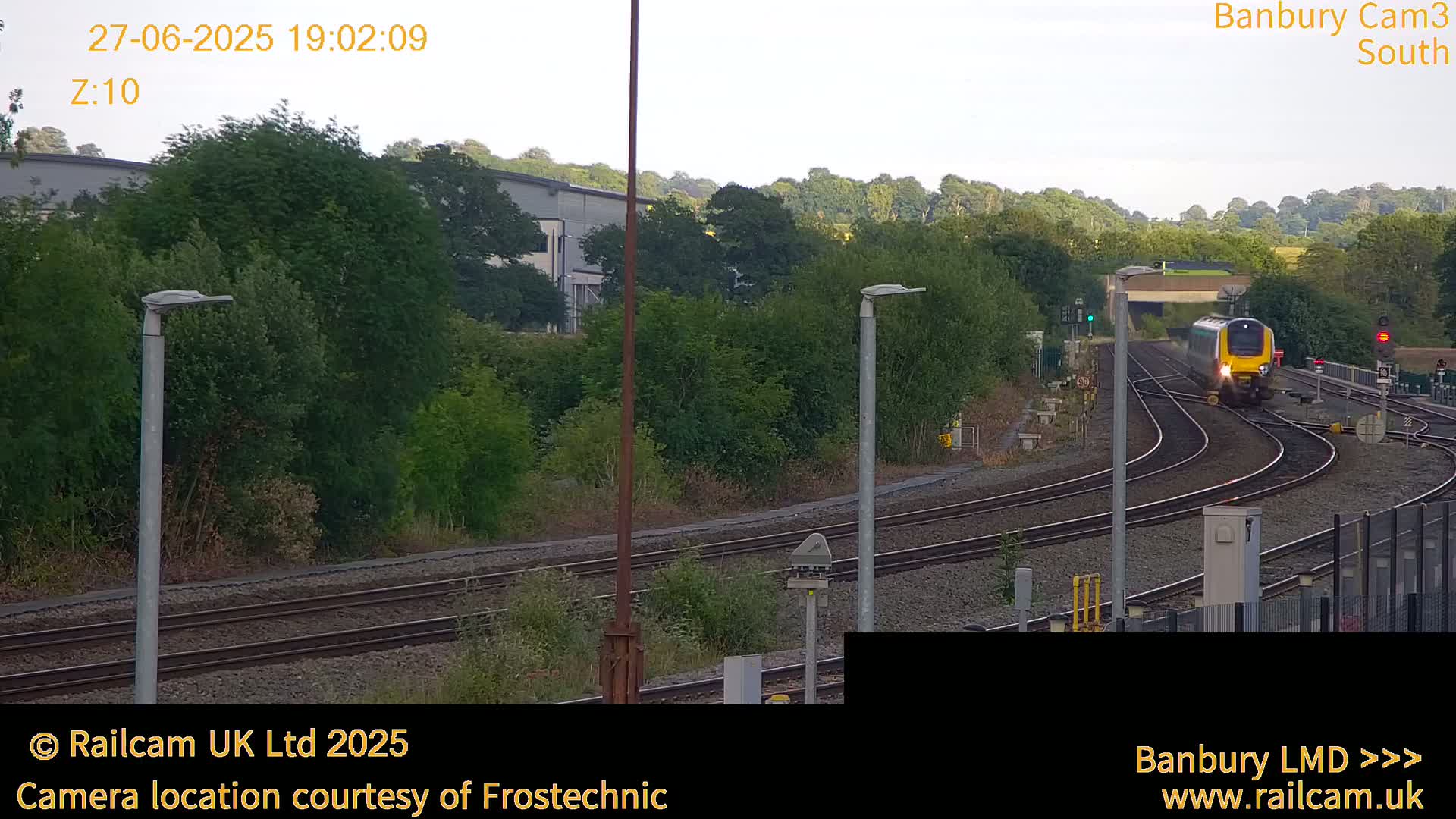 Banbury Train Station Live Cams- Banbury, Cherwell, Oxfordshire, South East, England, United Kingdom