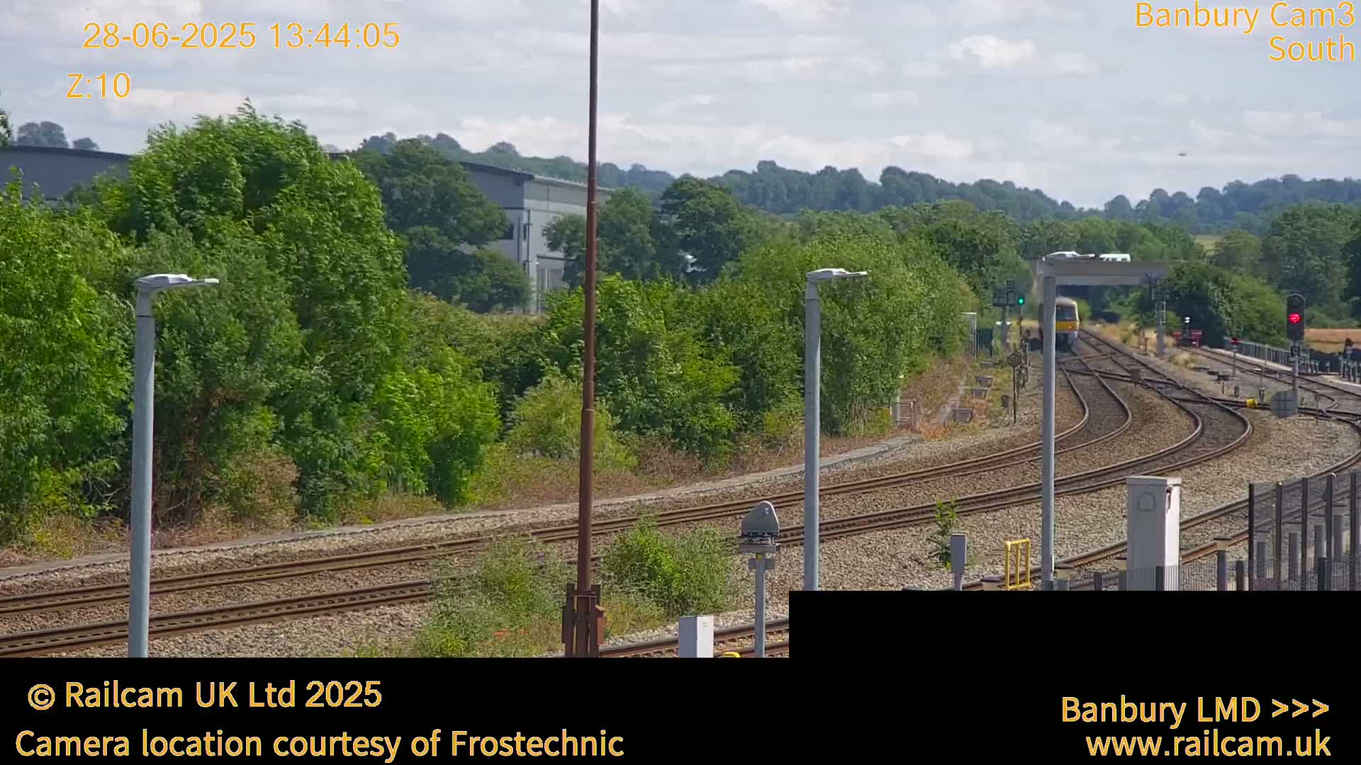 Banbury Train Station Live Cams- Banbury, Cherwell, Oxfordshire, South East, England, United Kingdom
