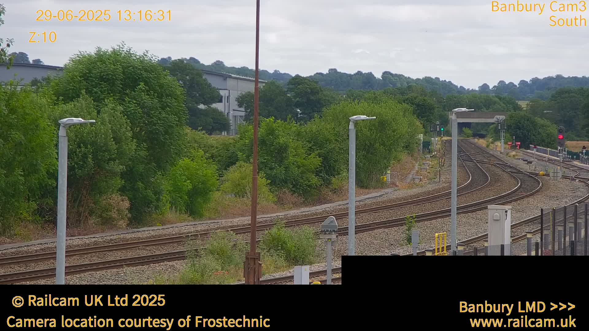 Banbury Train Station Live Cams- Banbury, Cherwell, Oxfordshire, South East, England, United Kingdom