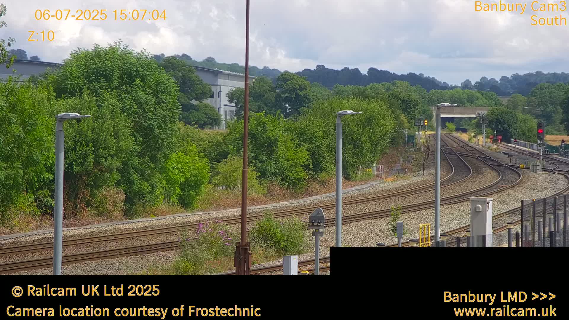 Banbury Train Station Live Cams- Banbury, Cherwell, Oxfordshire, South East, England, United Kingdom