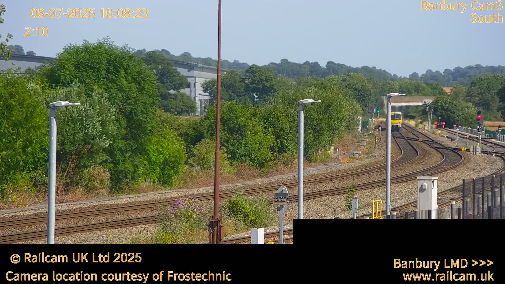 Banbury Train Station Live Cams- Banbury, Cherwell, Oxfordshire, South East, England, United Kingdom