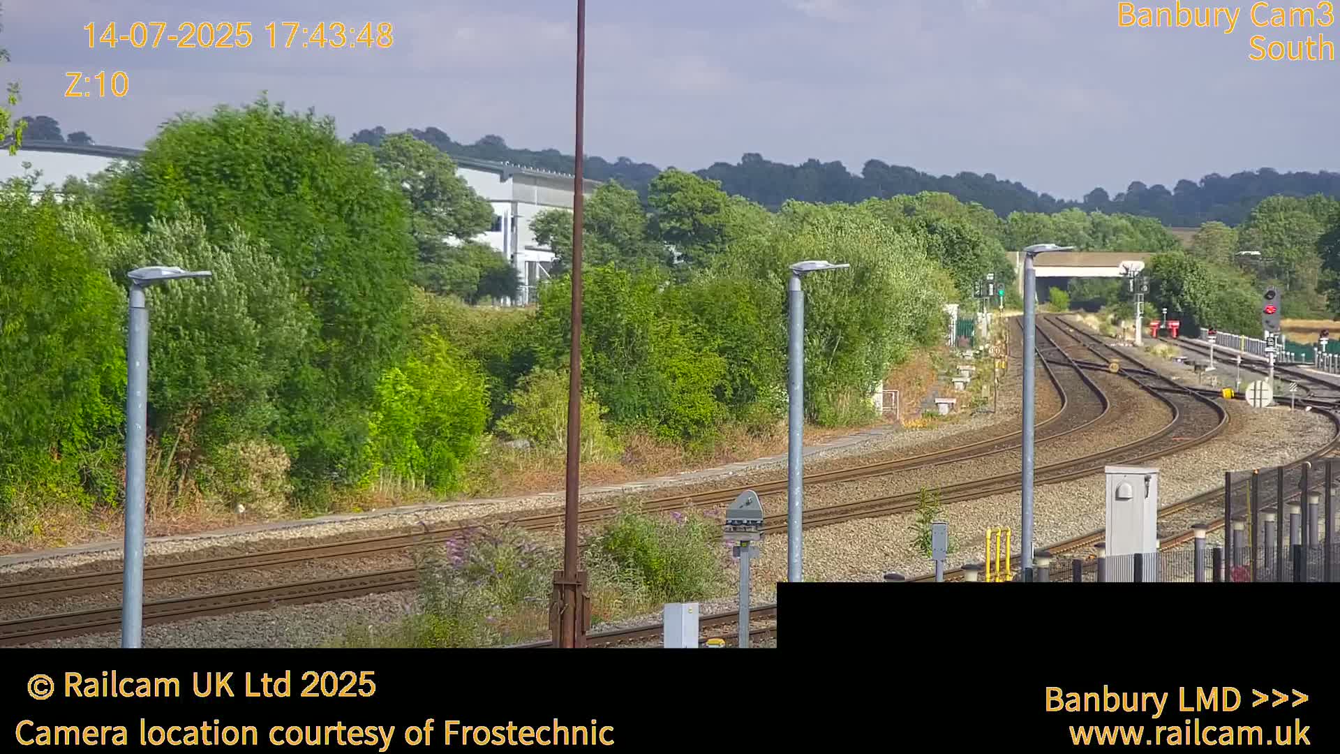 Banbury Train Station Live Cams- Banbury, Cherwell, Oxfordshire, South East, England, United Kingdom